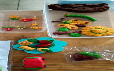 Asah Kreativitas, Siswa MIN 15 HSU Buat Lempung Terigu